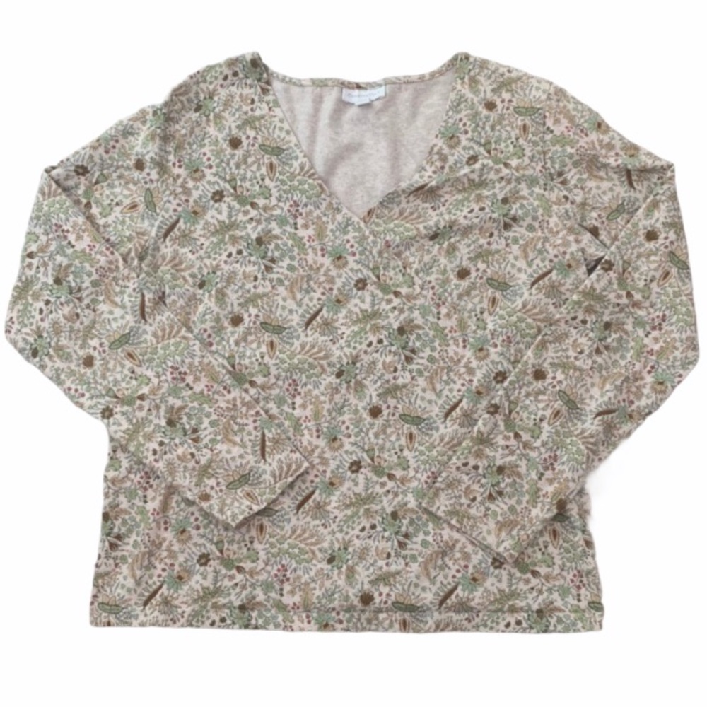 earthy all over print top